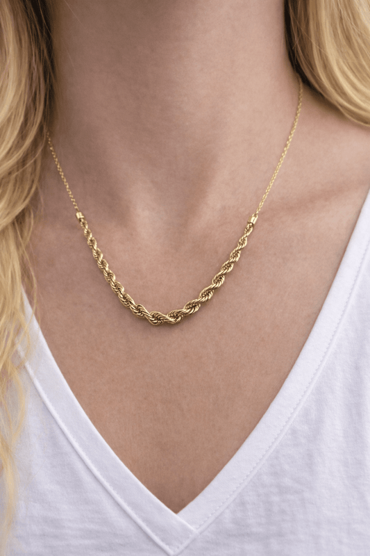 Beautiful chain for ladies gold 14k real size 18 - Alejandro Jewelry LLC