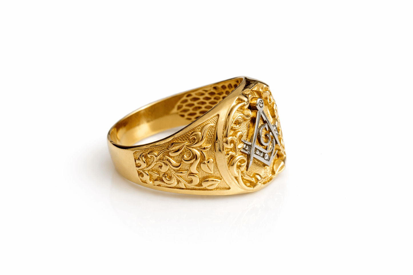 Beautiful ring for men in 14k gold real size 12 - Alejandro Jewelry LLC